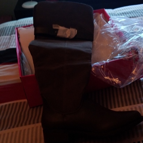 Dark Grey Boots - Picture 5 of 6